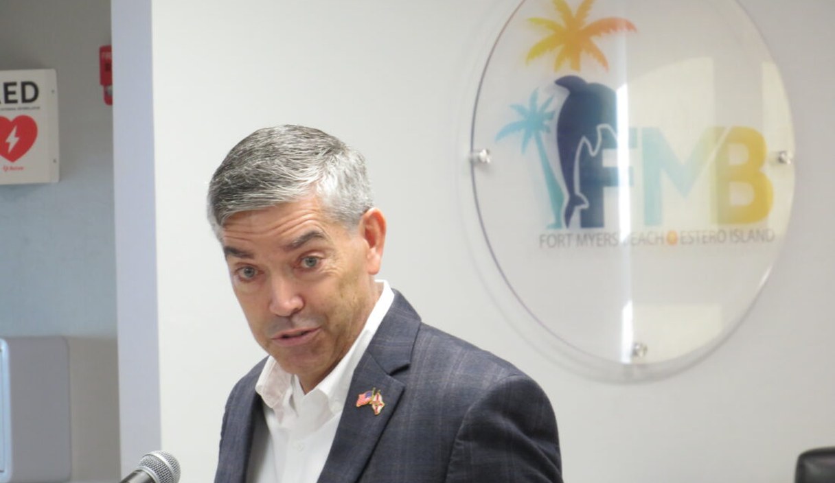 Fort Myers Beach budget vote tees up a possible 30% millage hike cover image