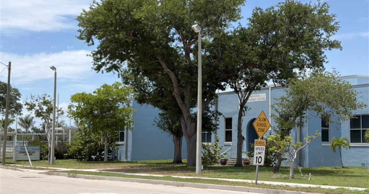 Fort Myers Beach Elementary could reopen through a charter-school path cover image