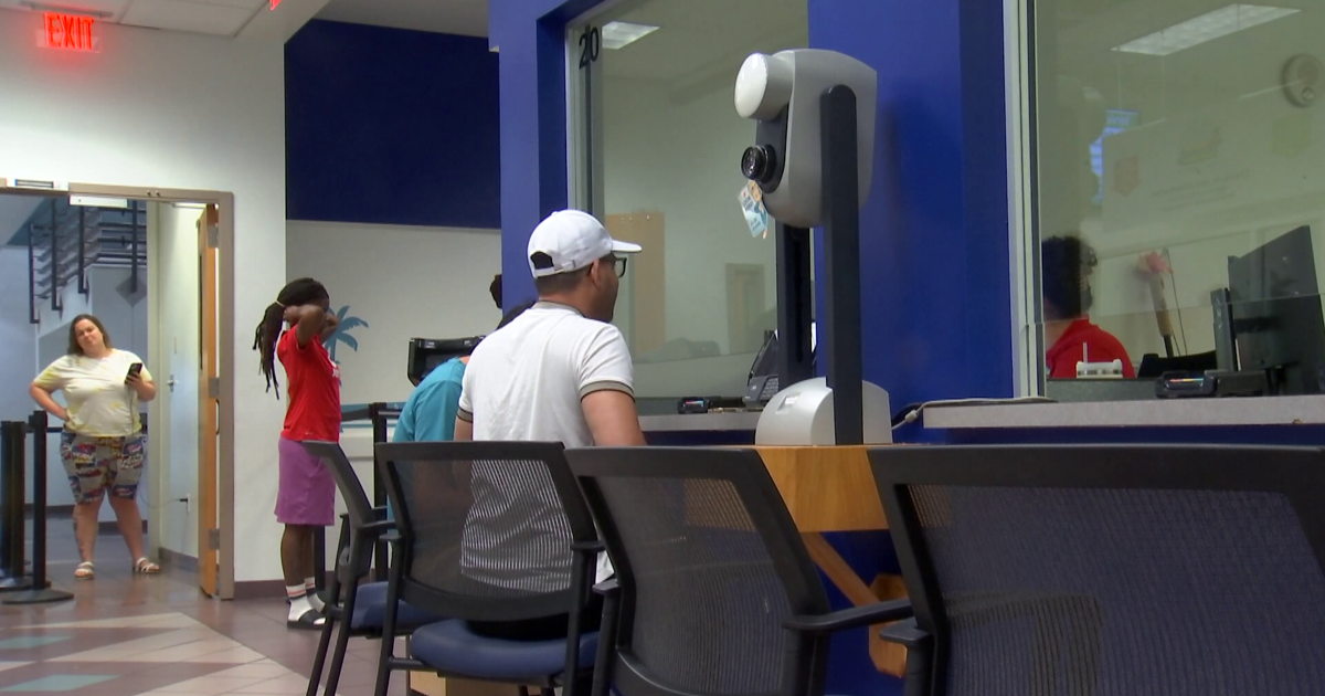 Lee County DMV hit by delays tied to Florida's new Orion software cover image