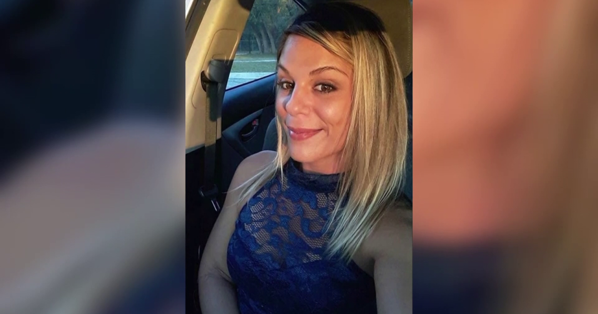 Police: New evidence could hold answers in disappearance of Cape Coral mother cover image